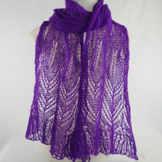 Artisan Hand Knitted KID MOHAIR Lacy Wool Scarf S… - image 3
