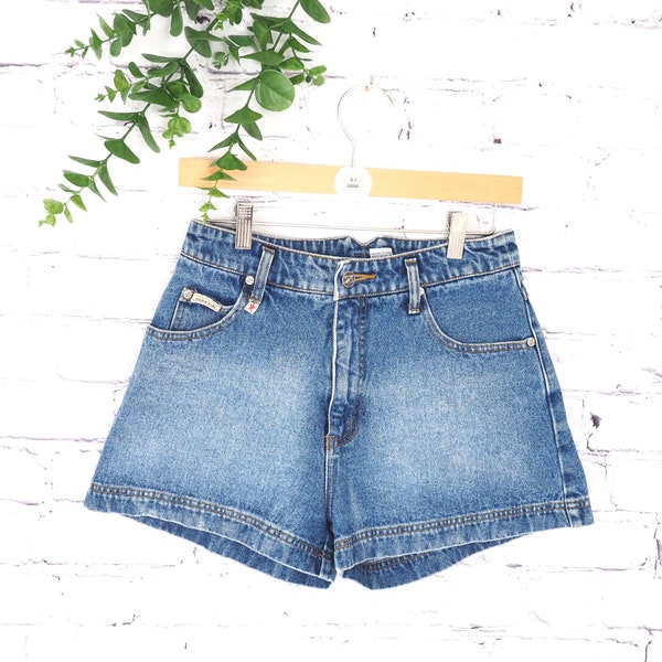 Zanadi Vintage Jean Shorts Size 6 Waist 28 100% Cotton Denim