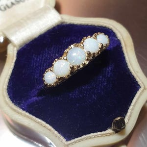 Vintage 9ct Gold Opal Ring Size M or 6.25 Opal Eternity Ring Gold 5 Stone Opal Ring Small Boxed Free Gift Wrapping