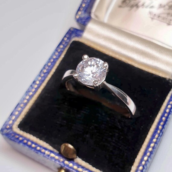 Solid Silver Solitaire Ring Size S Rock Crystal R… - image 12