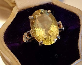 Vintage Citrine Solitaire Ring: 9ct Yellow Gold Size O Size 7.25
