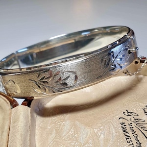 現在、この商品の在庫はありません - Etsy