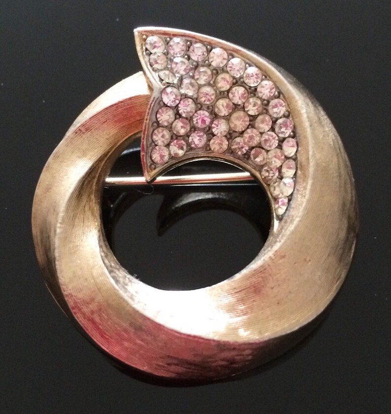 Rhinestone Pin Vintage Jewellery Vintage Brooch Crystal Brooch Corocraft Brooch Coro Brooch Round Brooch