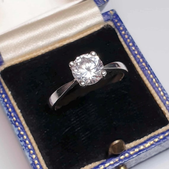 Solid Silver Solitaire Ring Size S Rock Crystal R… - image 1