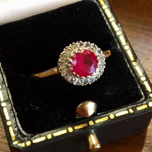 Vintage 9ct Gold Ruby Ring, Ruby Cluster Ring, Vintage Jewelry, Large Ladies Ring