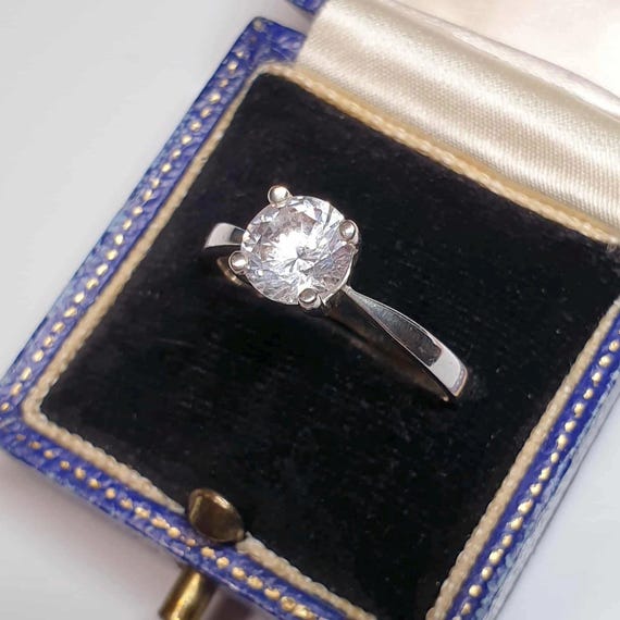 Solid Silver Solitaire Ring Size S Rock Crystal R… - image 5