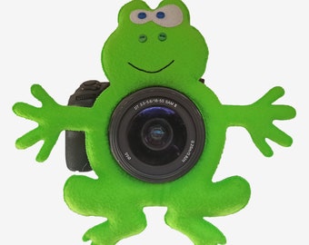 Camera buddy Photography accessory Camera lens buddy Photographer helper Camera accessory Photo helper Camera gift Funny frog Felt frog