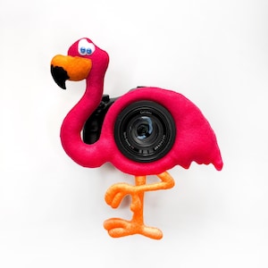 Compañero de lente de cámara Accesorio de fotografía Compañero de cámara Ayudante de fotógrafo Accesorio de cámara Ayudante de foto Regalo de cámara Flamenco de fieltro Flamenco