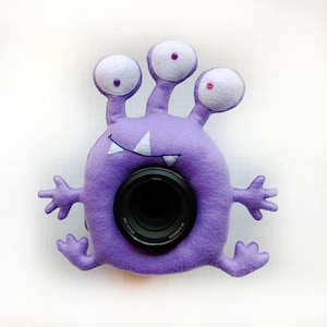 Camera buddy Photography accessory Camera lens buddy Photographer helper Camera accessory Photo helper Camera gift Purple felt monster