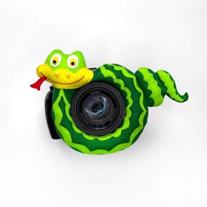 Camera buddy Photography accessory Camera lens buddy Photographer helper Camera accessory Photo helper Camera gift Felt snake