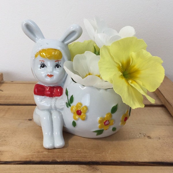 Kleine Vase oder Blumentopf  mit Figur | Keramik