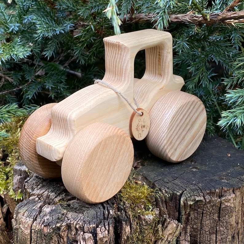Handmade Natural Wooden Tractor: Eco-Friendly Gift with Montessori and Waldorf Educational Influence, Lotes Toys Baby Gift Free Shipping image 4