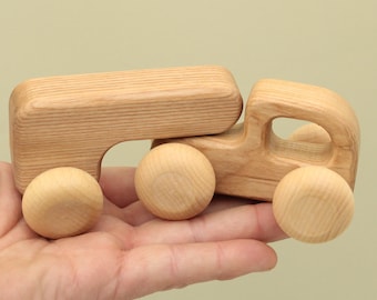 Handmade Wooden Car Montessori Waldorf Educational Vehicles Perfect Gift for Little Boys and Girls Educational Toddler Toys Free Shipping