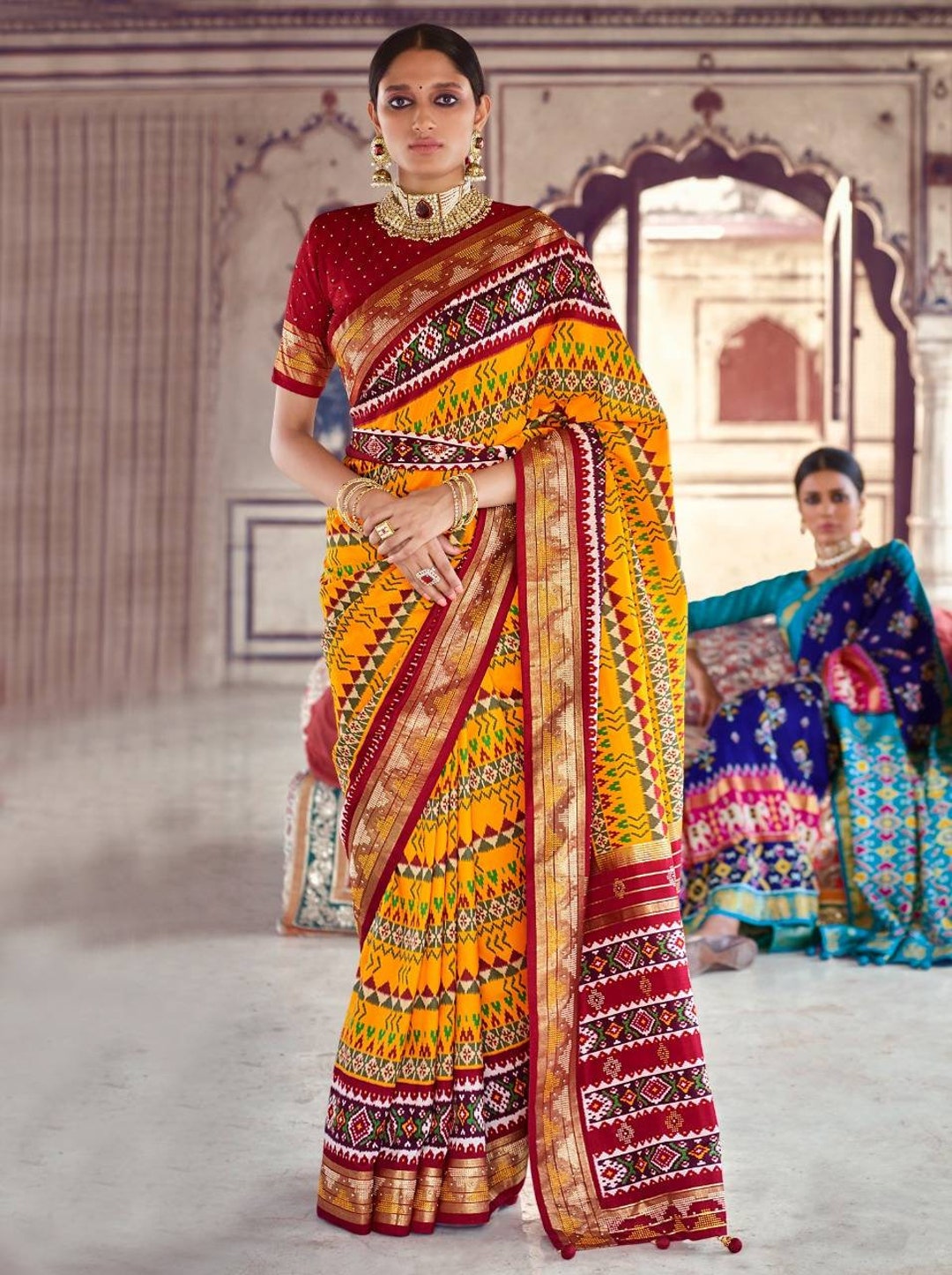 Pink Patola Silk Blend Saree 
With Unstitched Blouse Piece main image 0
