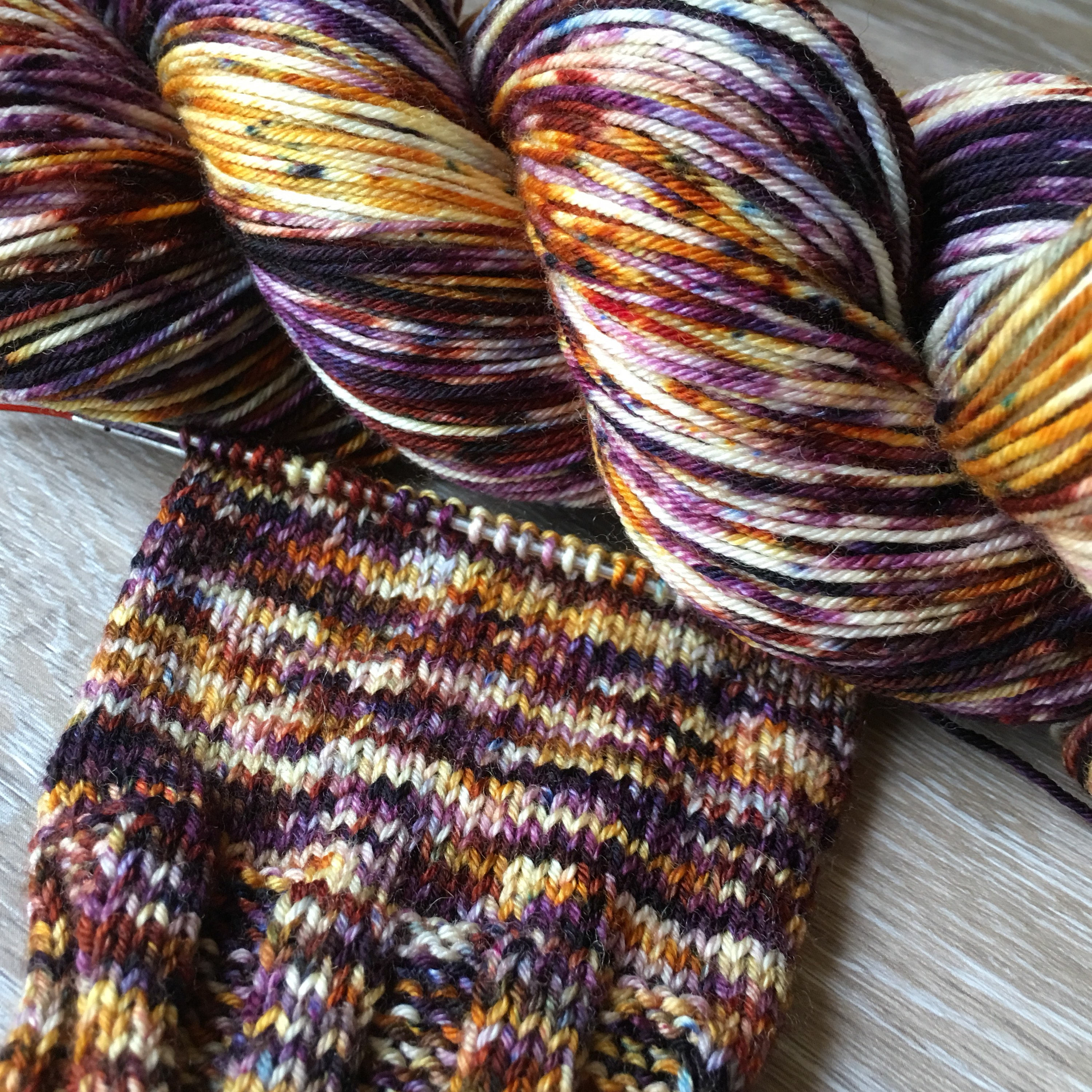 Agate Slice - Hand Dyed Super Speckled Yarn, Fingering Sock DK Worste…