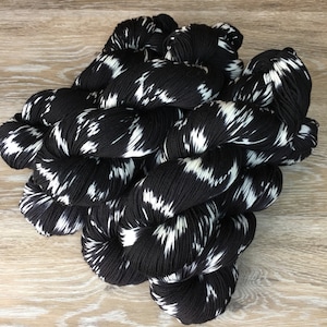 Cats 'n Bats - Shibori Hand Dyed Sock, DK, or Worsted Weight Yarn, Black and White, Choose Your Own Base