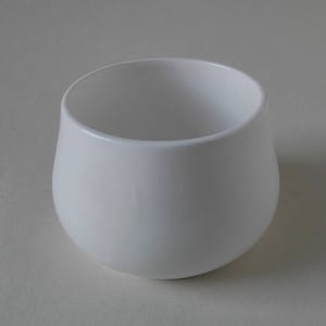 Handmade Fine Bone China Sugar Bowl: Contemporary 'Toot' Collection