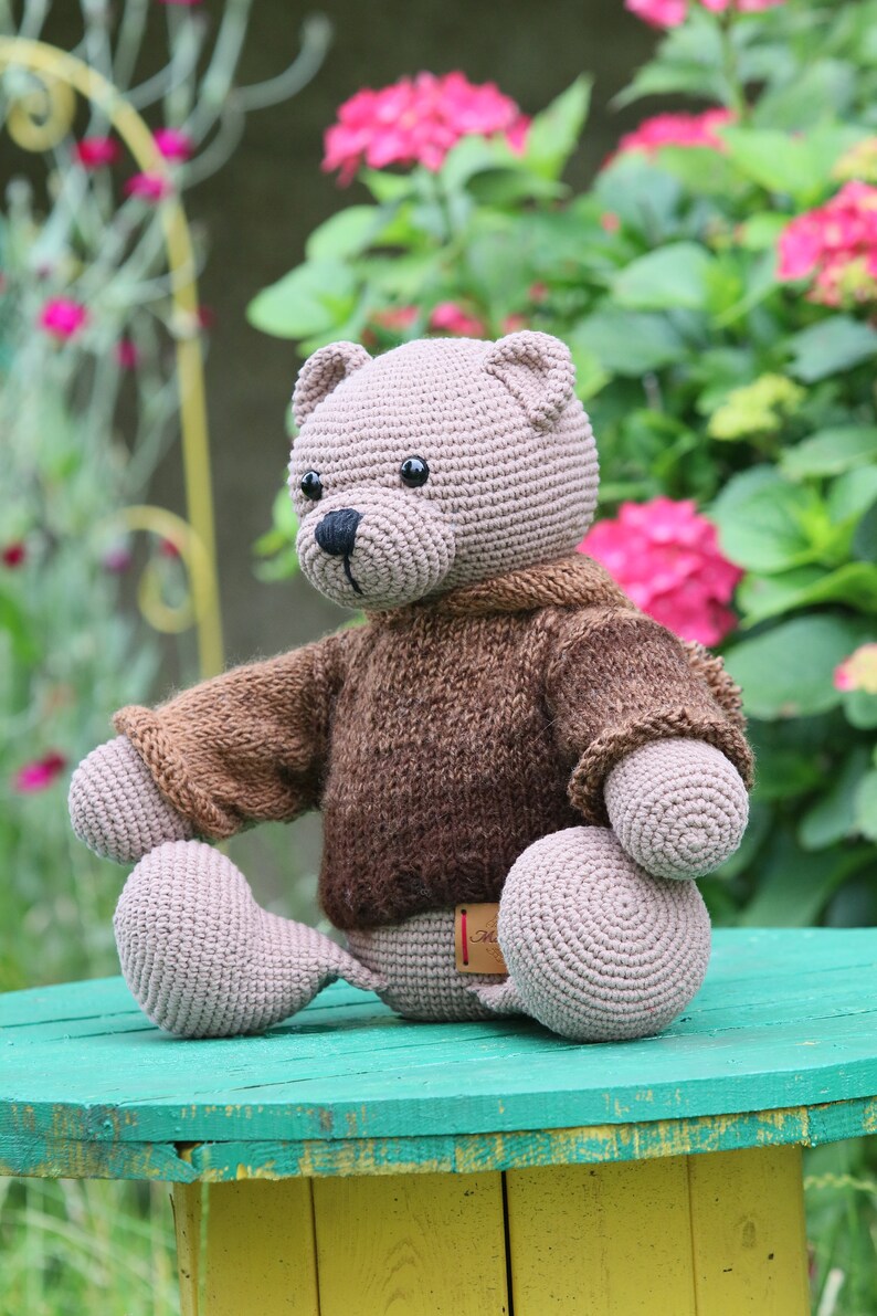 big brown stuffed teddy bear