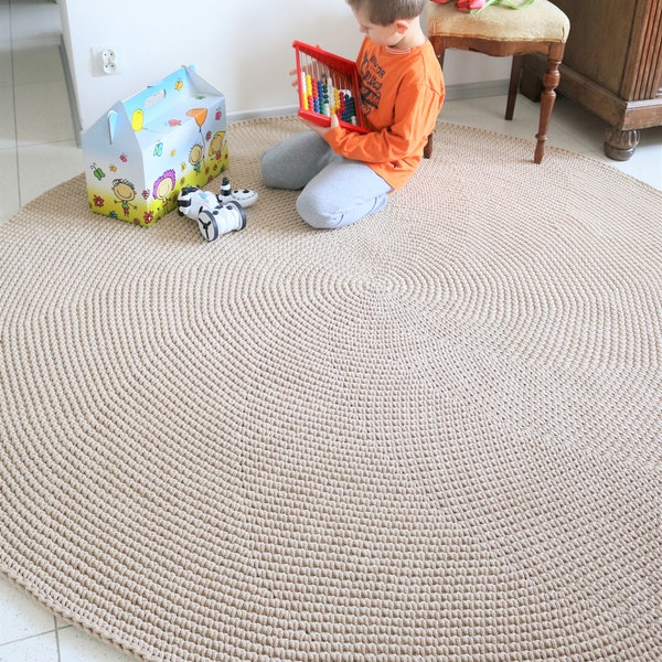 Handgefertigter Beige Runder Schlichter Moderner Kindergarten Häkelteppich, Waschbarer Natürlicher Baumwollteppich, Runder Teppich, Moderne Kinder Bodenmatten