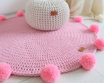 Gift for Girl Play mat Pom pom round pink kids rug, mat boho crochet nursery carpet, nursery decor, thouseware tapis enfant kids rugs