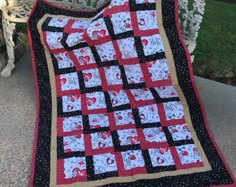 For The Love of Dogs Handmade Quilt Machine Quilted.