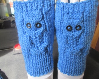 A pair of owl fingerless mittens / gloves blue  colour.