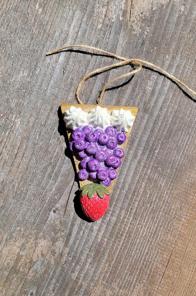 Berry pie ornament, pie Christmas ornament, blueberry pie ornament, slice of pie decoration, realistic pie slice, frosted fruit ornament