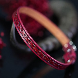 Custom Handmade Leather Choker With Filigree Design - Discreet Leather Collar - Gothic Fashion Collar - Leather Choker Necklace