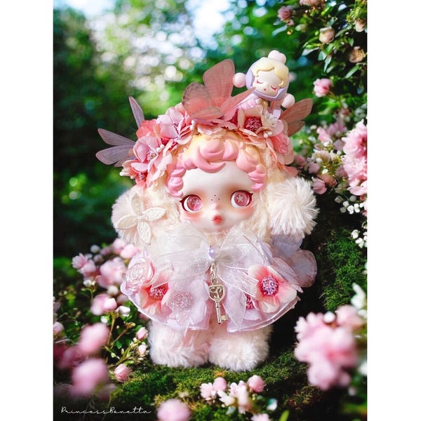 Outfits (Shawl+Headdress) for Skullpanda doll. *Doll not include.