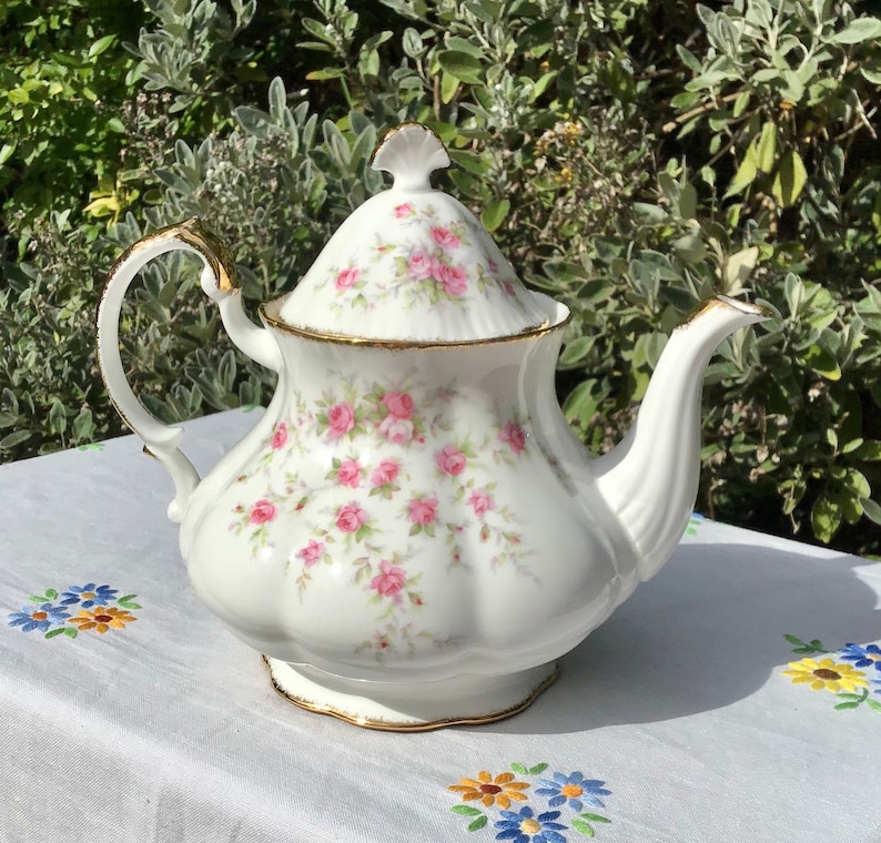 Paragon Victoriana Rose Large Teapot English Bone China Etsy