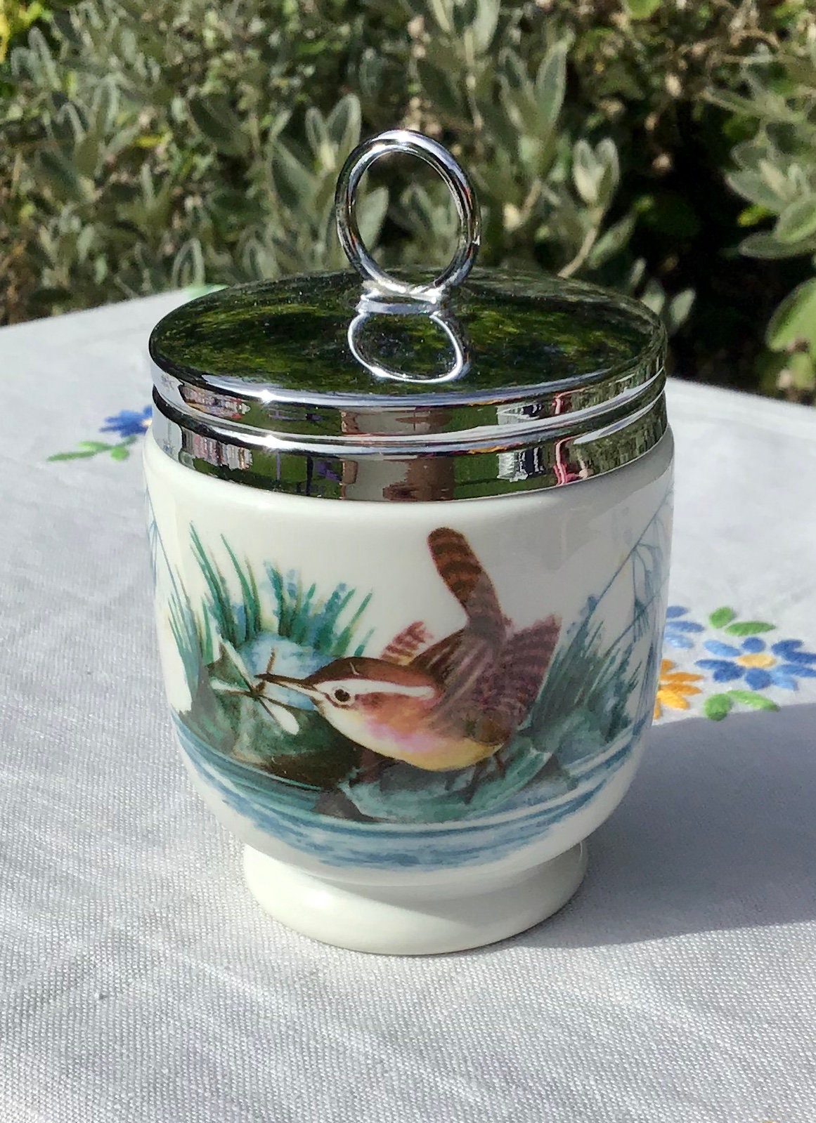 Royal Worcester Single Egg Coddler & Lid Bird, insect and worm