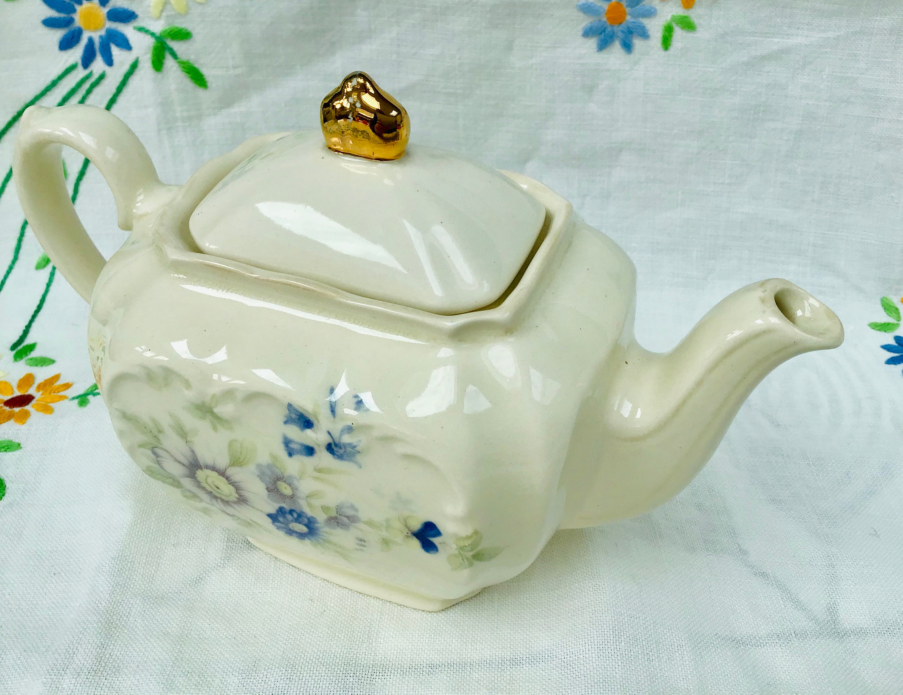 Rare 1930s Sadler Cube Teapot in a Lilac and Blue Floral Etsy