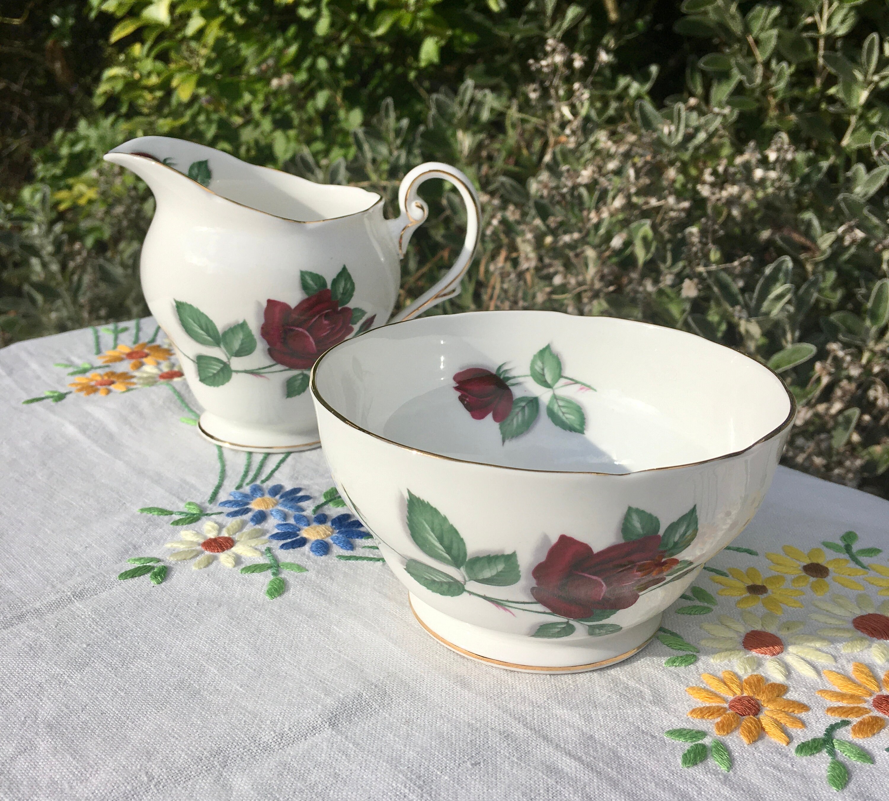 RosebudVintageStore - Etsy