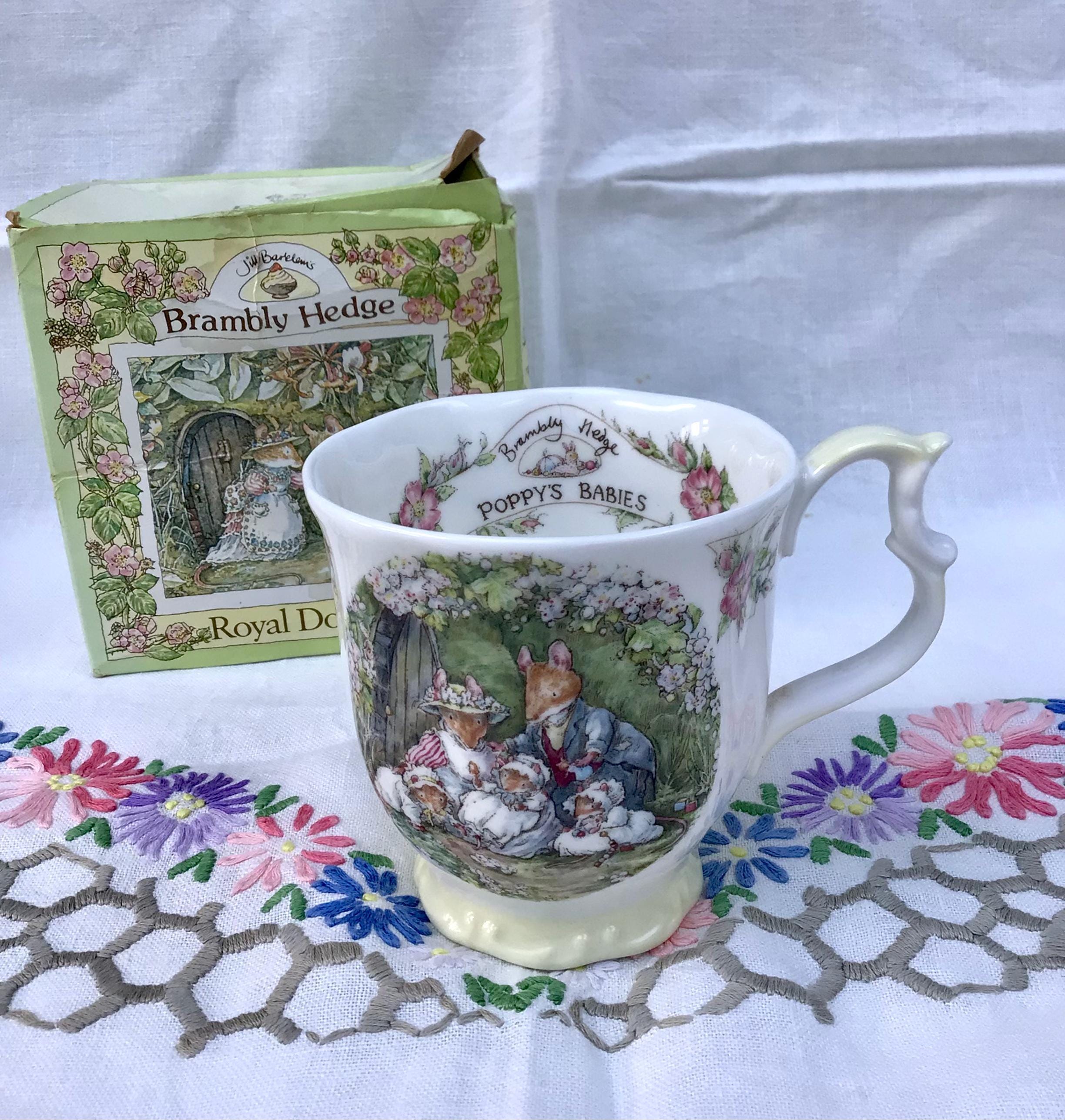 壁掛け看板 BRAMBLY HEDGE ブランブリーヘッジ Brambly Hedge Mug - Etsy