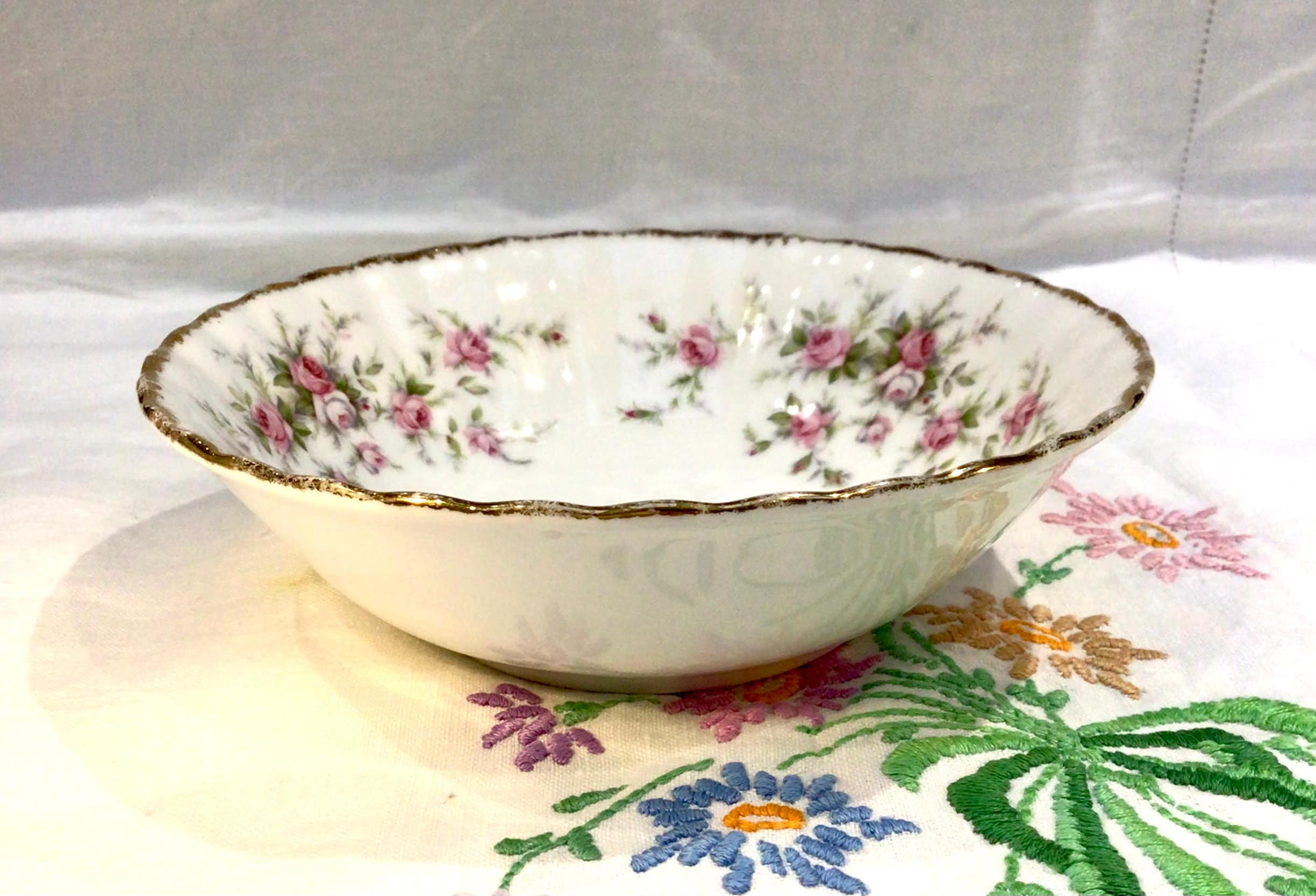 RosebudVintageStore - Etsy