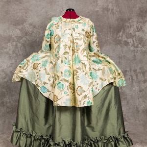 Pet en l&#39;air Jacke Robe a la francaise Rococo Dress Saque Gown Silk, custom made
