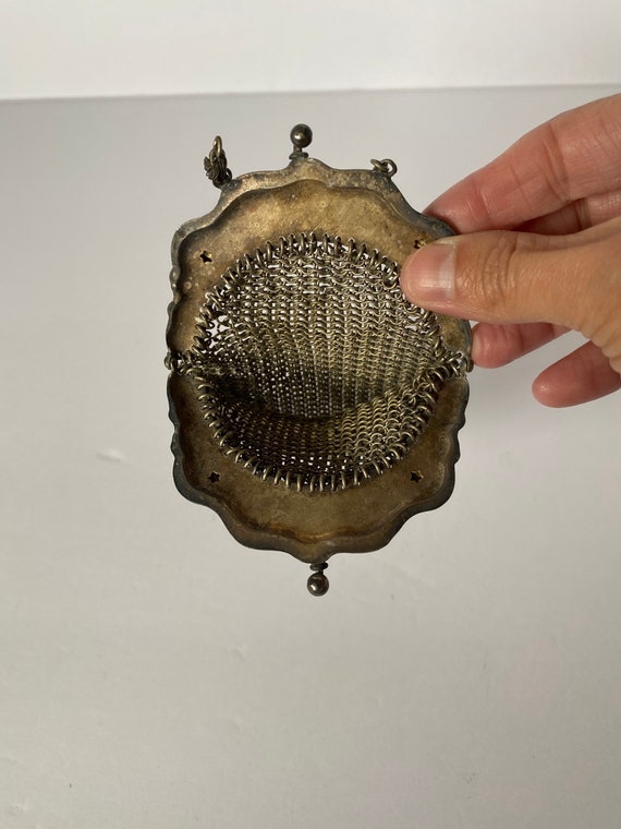 Antique Metal Mesh Flapper Purse, Gate Top Vintag… - image 3