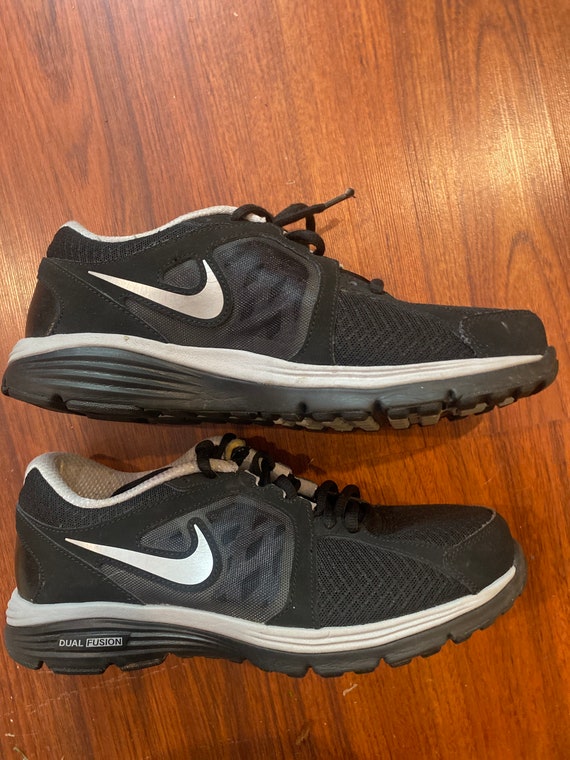 Nike Dual Fusion Tennis Shoes, Black Tennis Shoes