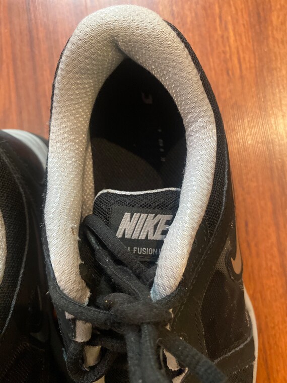 nike dual fusion tennis shoes