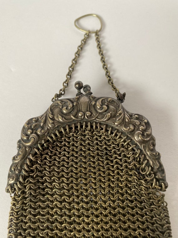 Antique Metal Mesh Flapper Purse, Gate Top Vintag… - image 7