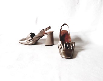 women's shoe 39 in us