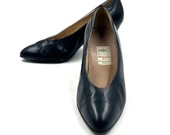 Vintage Navy Blue Leather Pumps: Pointe Toe Cone Heel, Size 38 EU, Austria
