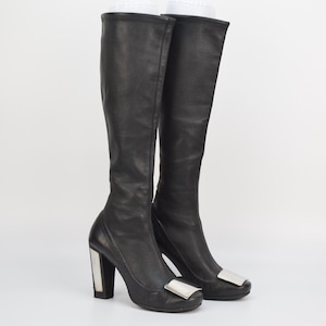 Bottes hauteur genou Dior vintage en cuir : boucle noire argentée, EU 37 US 6,5