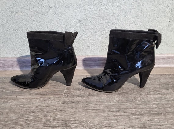 Vintage shiny black patent leather ankle boots fo… - image 2