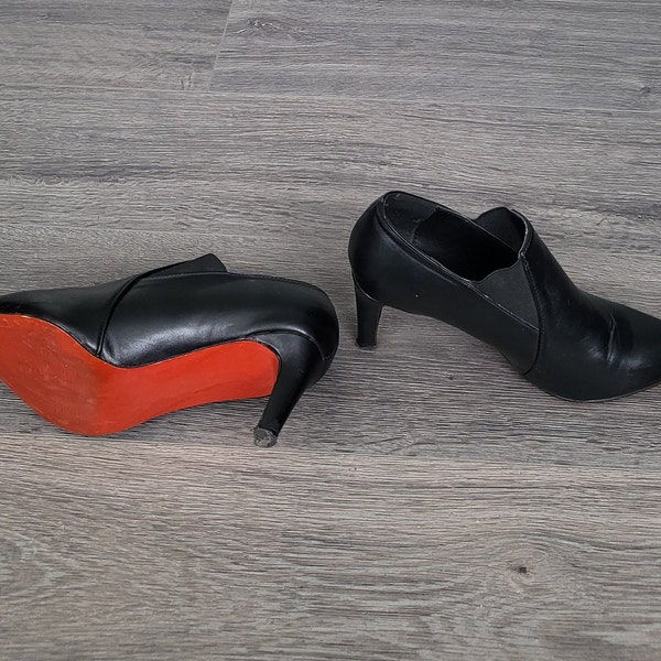 Vintage femmes escarpins en cuir noir chaussures à fond rouge talon aiguille mocassins pointus taille UK 4