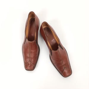 Vintage Chestnut Brown Leather Loafers: Square Toe Slip-Ons, EU 39 / US 8