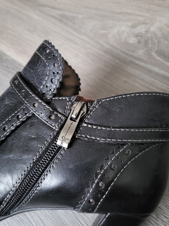 Vintage black ankle high heel brogue shoes Women … - image 7