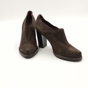vintage dark brown leather italian women heeled loafers / shoes size 37.5EU 6.5US with high block heels / made in Italy