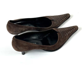 Décolleté in pelle scamosciata, tacco basso marrone scuro, scarpe da donna (EU38, US7) Svezia