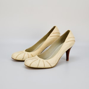 Embroidered Leather Pumps: Off White Stiletto Heels, Size 7US